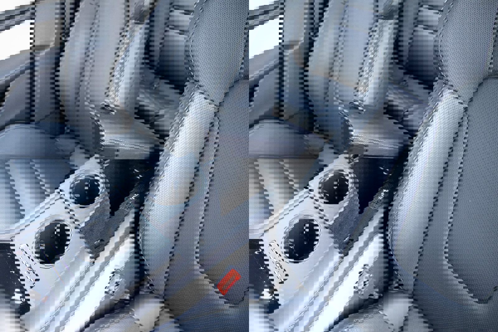 Used 2024 Porsche Taycan GTS image 9