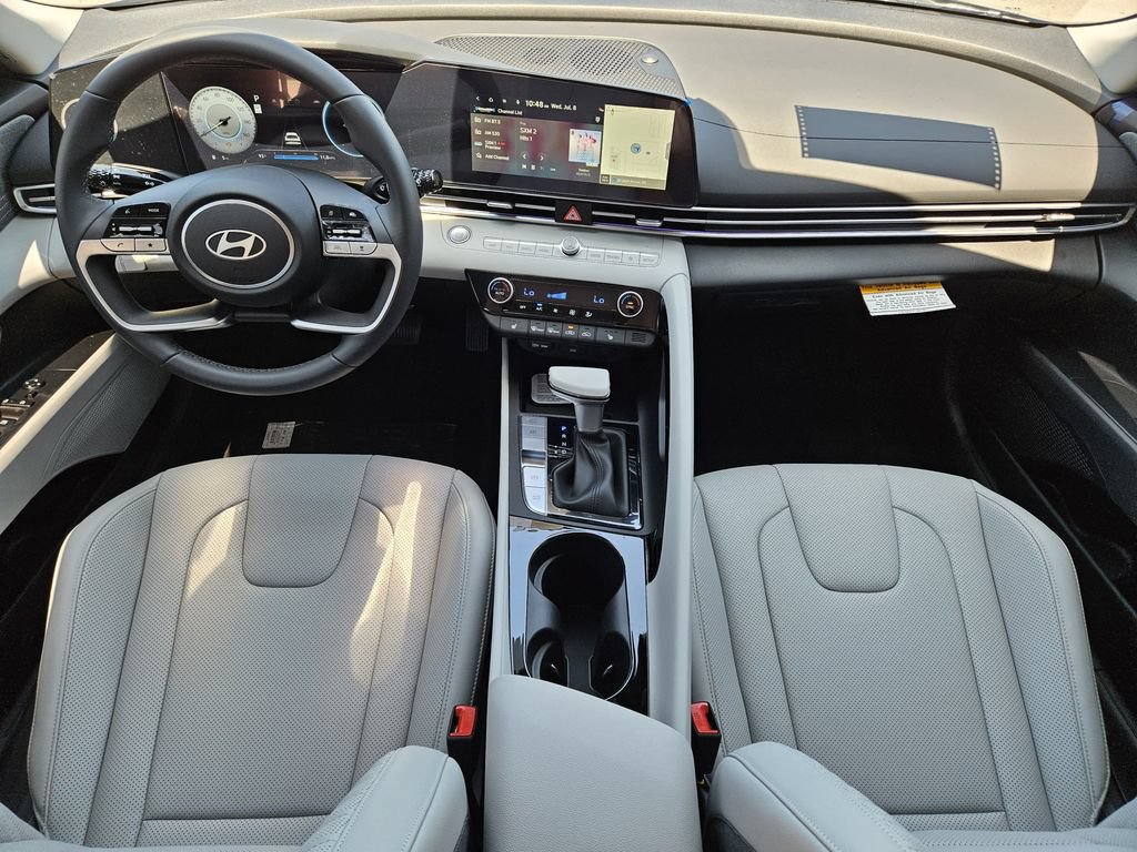 New 2026 Hyundai Elantra Limited FWD image 26