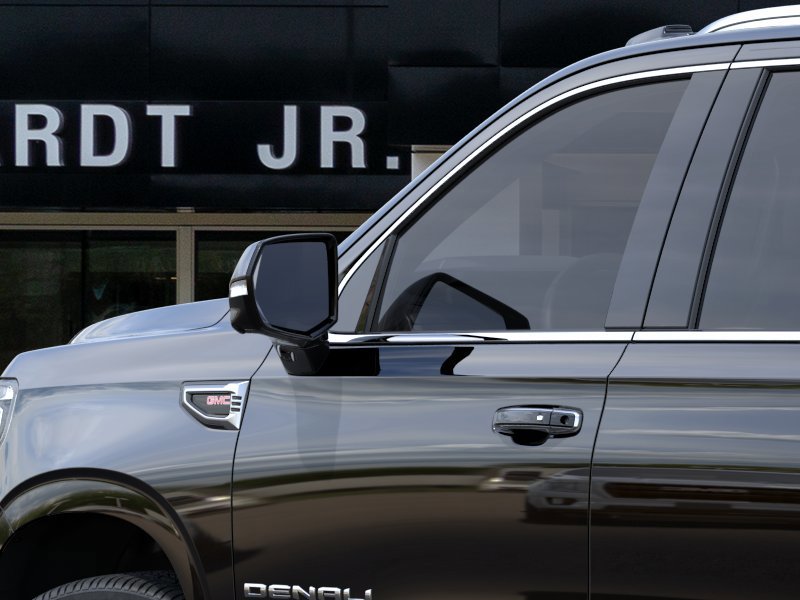 New 2026 GMC Yukon XL Denali w/ Denali Reserve Package AWD/4WD image 14
