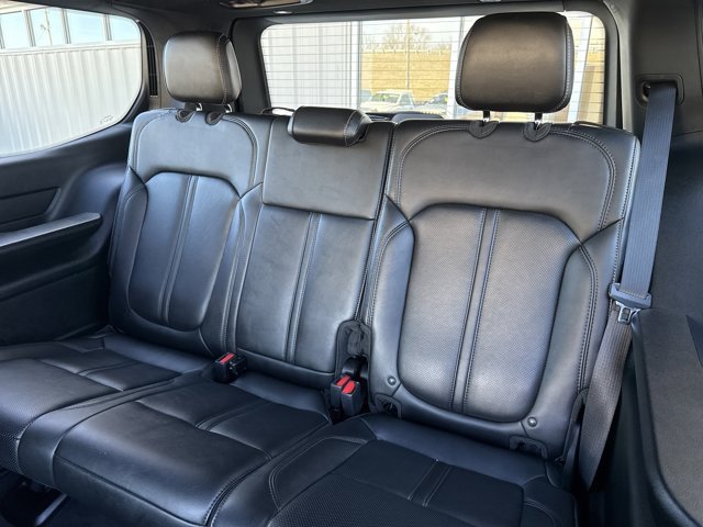 Used 2023 Jeep Wagoneer Series II image 7