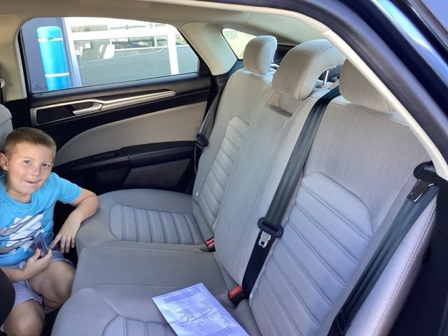 Used 2018 Ford Fusion S FWD image 14