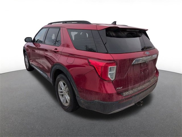 Certified 2022 Ford Explorer XLT w/ Equipment Group 202A image 4