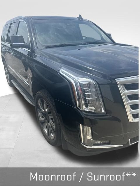 Used 2016 Cadillac Escalade Luxury AWD/4WD image 2