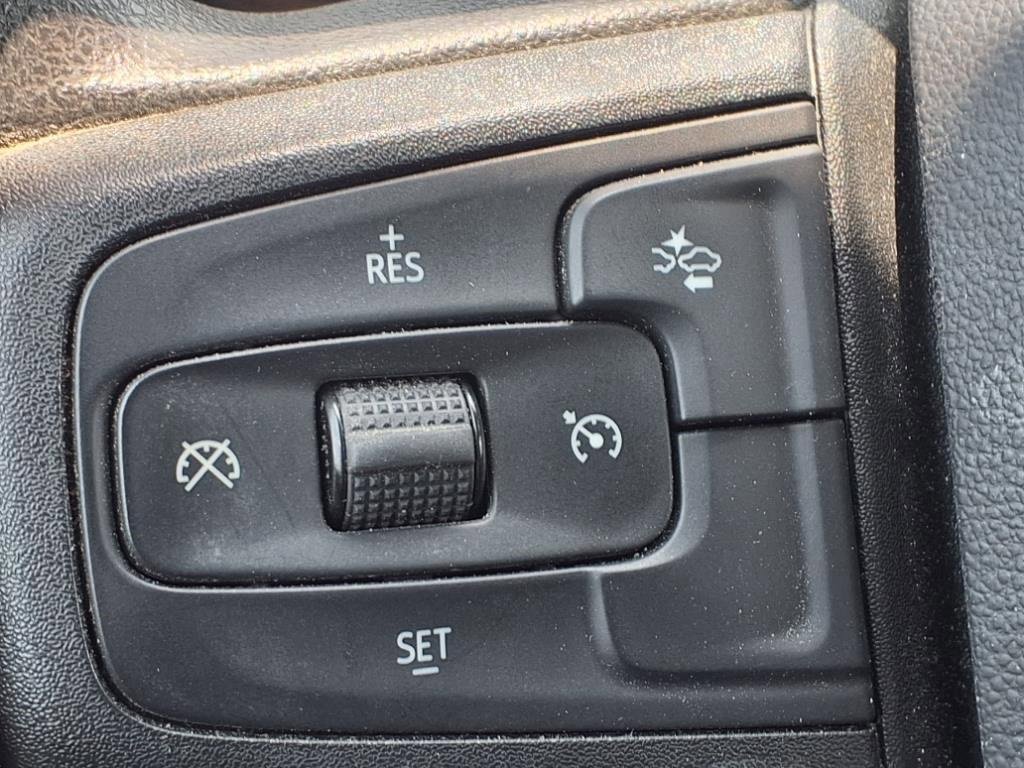 Used 2024 Chevrolet Silverado 2500 Custom w/ Custom Value Package image 20