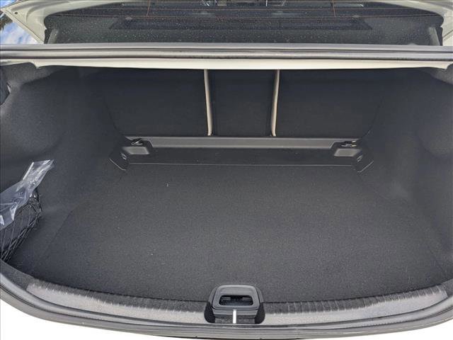 Used 2025 Mercedes-Benz C 300 Sedan image 6