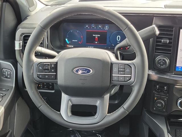 New 2026 Ford F350 Lariat w/ Black Appearance Package AWD/4WD image 31