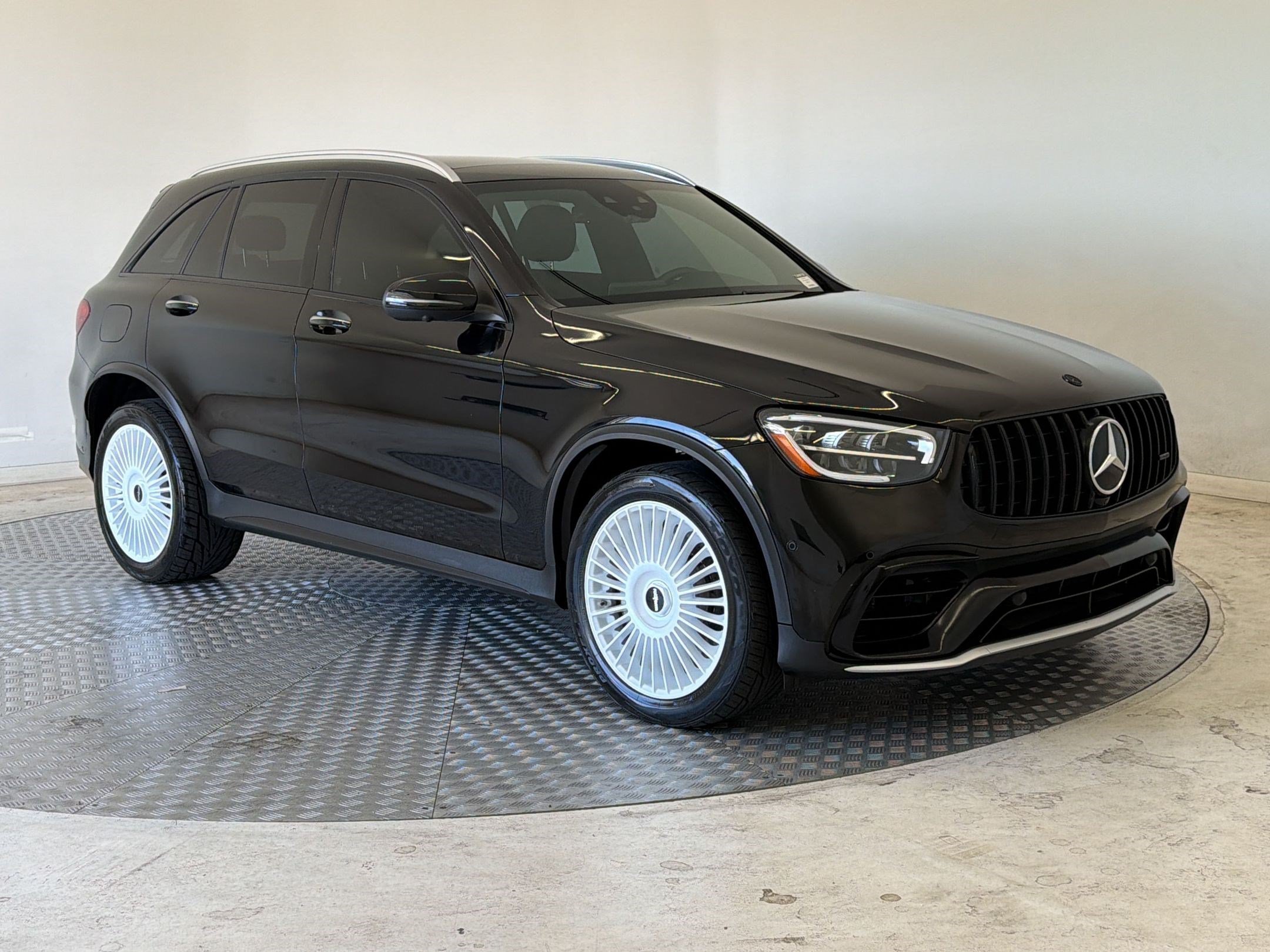 Used 2020 Mercedes-Benz GLC 63 AMG 4MATIC image 7