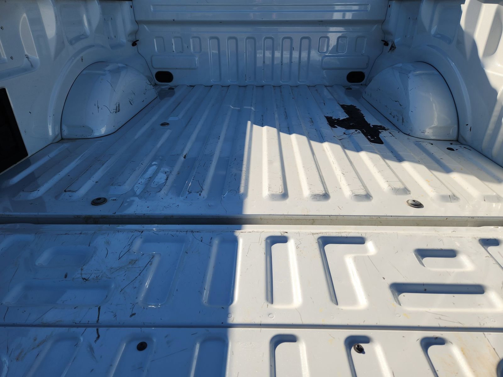 Used 2023 Ford F150 Lariat w/ Trailer Tow Package image 35