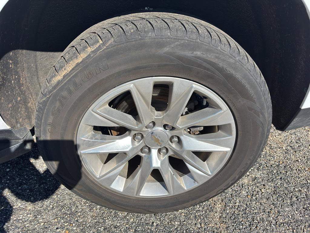 Used 2022 Chevrolet Suburban Premier image 12