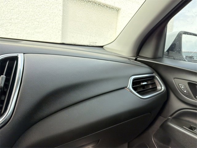 Used 2023 Chevrolet Equinox LT image 22