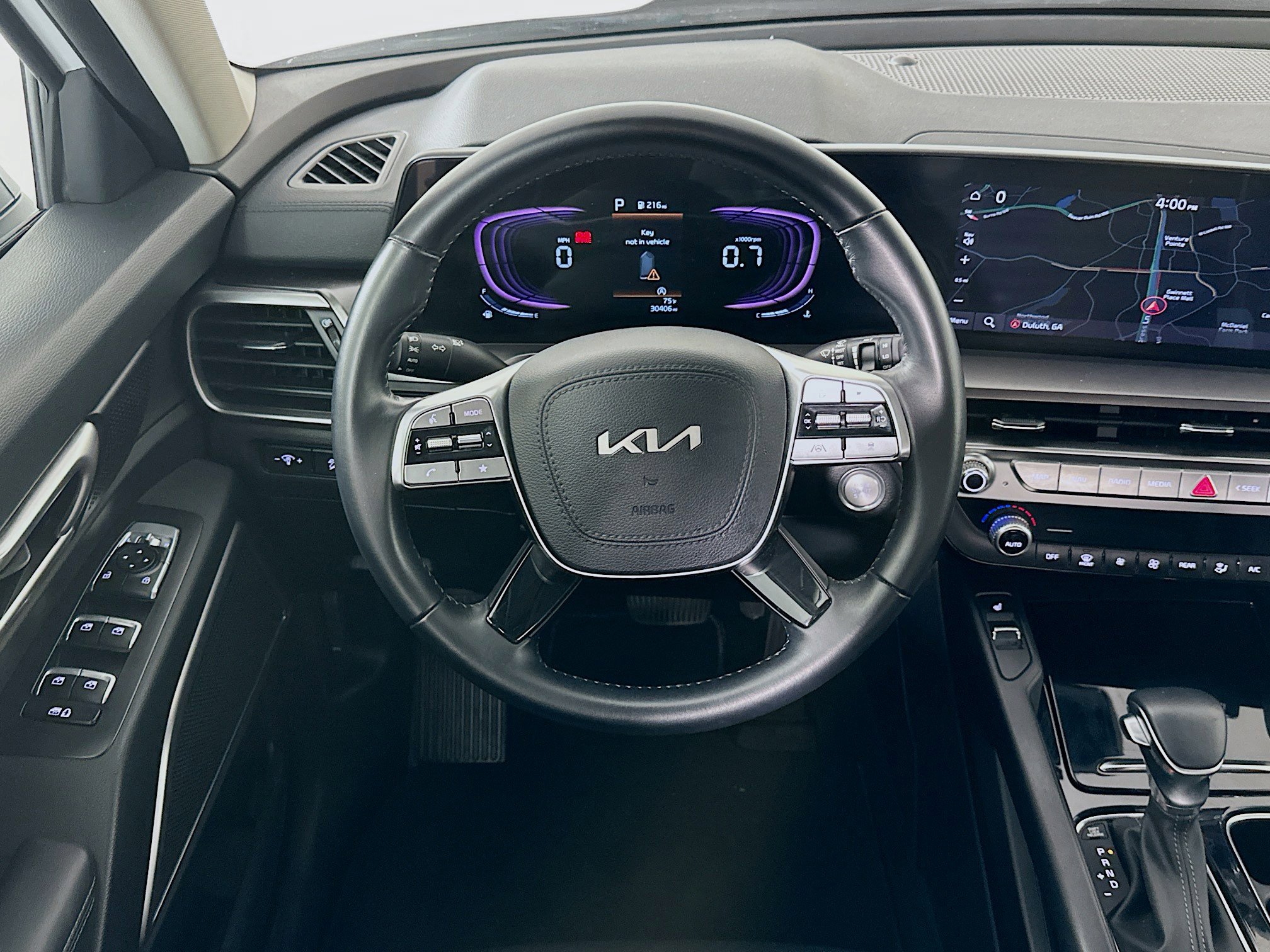 Used 2025 Kia Telluride S FWD image 18