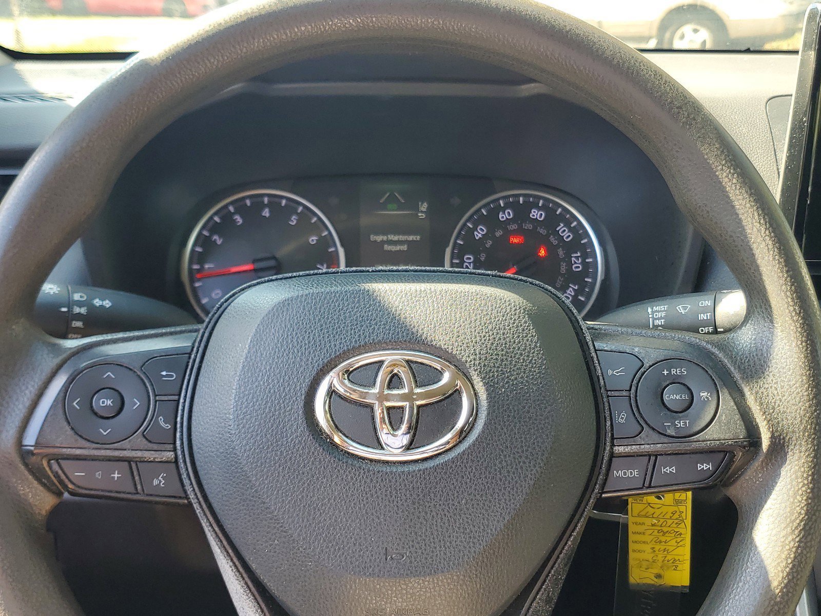 Used 2019 Toyota RAV4 LE FWD image 21