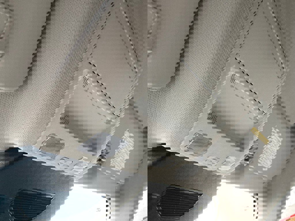 Used 2023 Ford Escape Platinum image 28