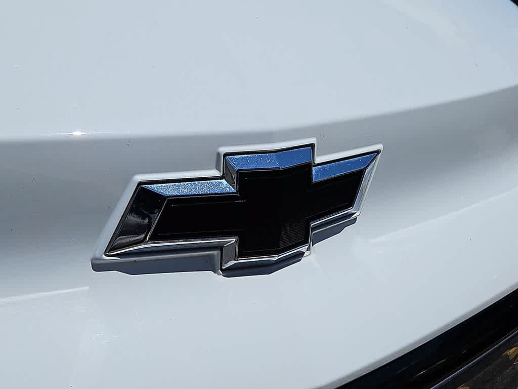 Used 2023 Chevrolet Bolt EUV LT w/ Convenience Package FWD image 30
