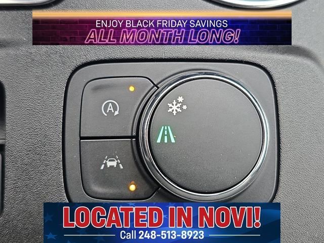 Used 2023 Chevrolet Traverse LT image 22