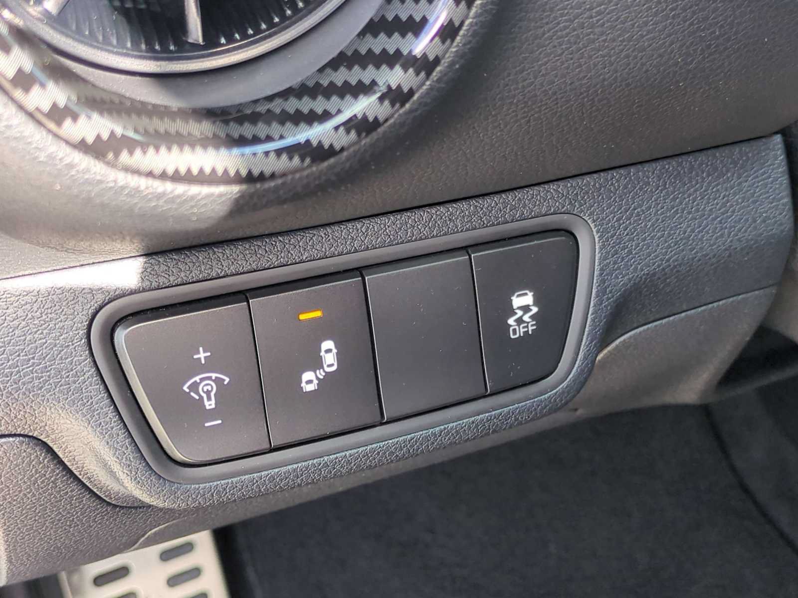 Used 2024 Kia Forte GT-Line FWD image 34
