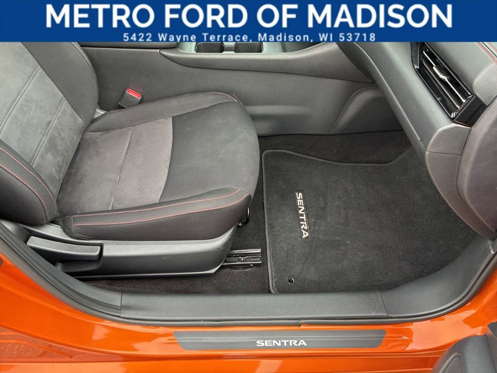 Used 2024 Nissan Sentra SR image 42