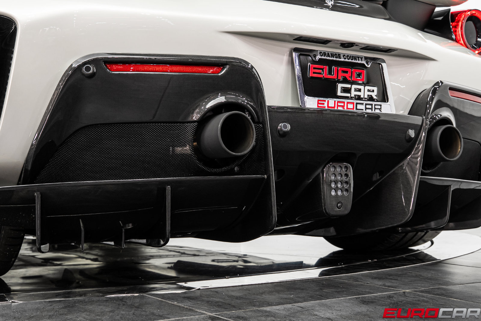 Used 2020 Ferrari 488 Pista Spider RWD image 26