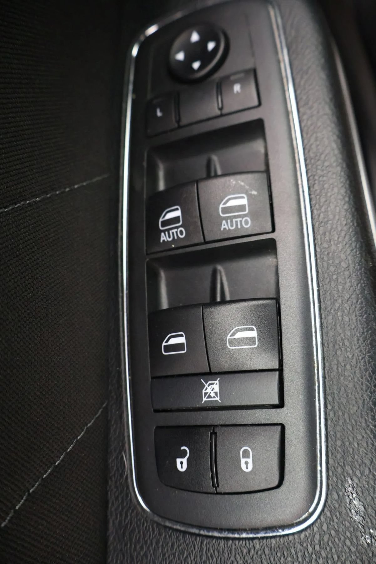 Used 2020 Dodge Charger SXT AWD/4WD image 20