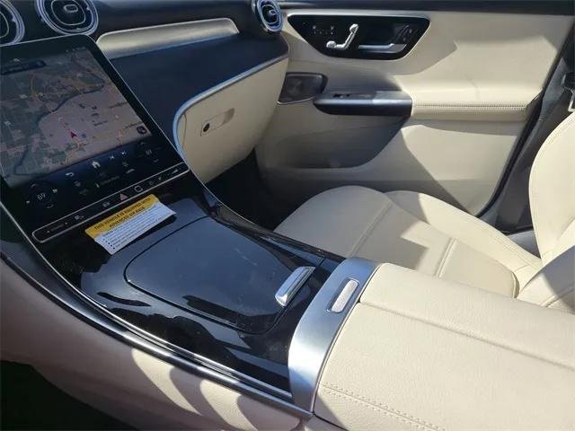 New 2025 Mercedes-Benz GLC 300 4MATIC image 18
