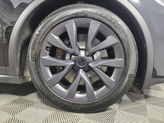 Used 2024 Tesla Model X Base image 11