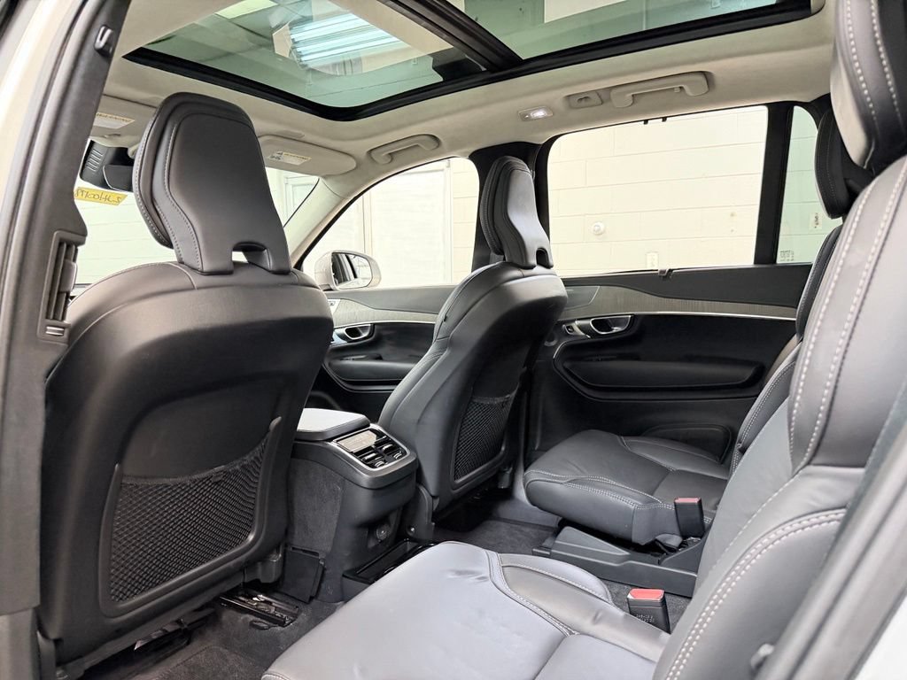 Used 2023 Volvo XC90 B6 Ultimate w/ Lounge Package AWD/4WD image 22