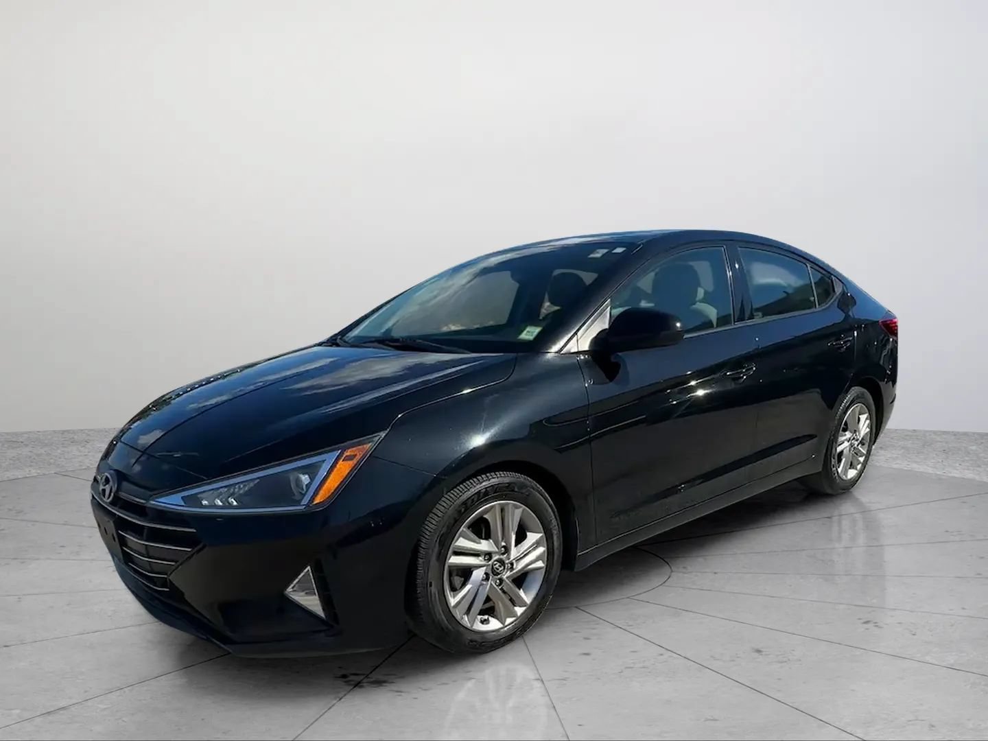 Used 2019 Hyundai Elantra Value Edition FWD image 1