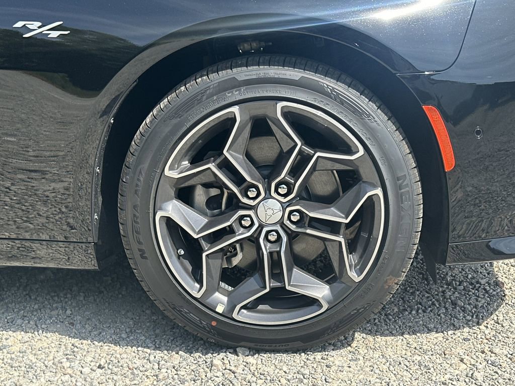 New 2026 Dodge Charger R/T AWD/4WD image 12