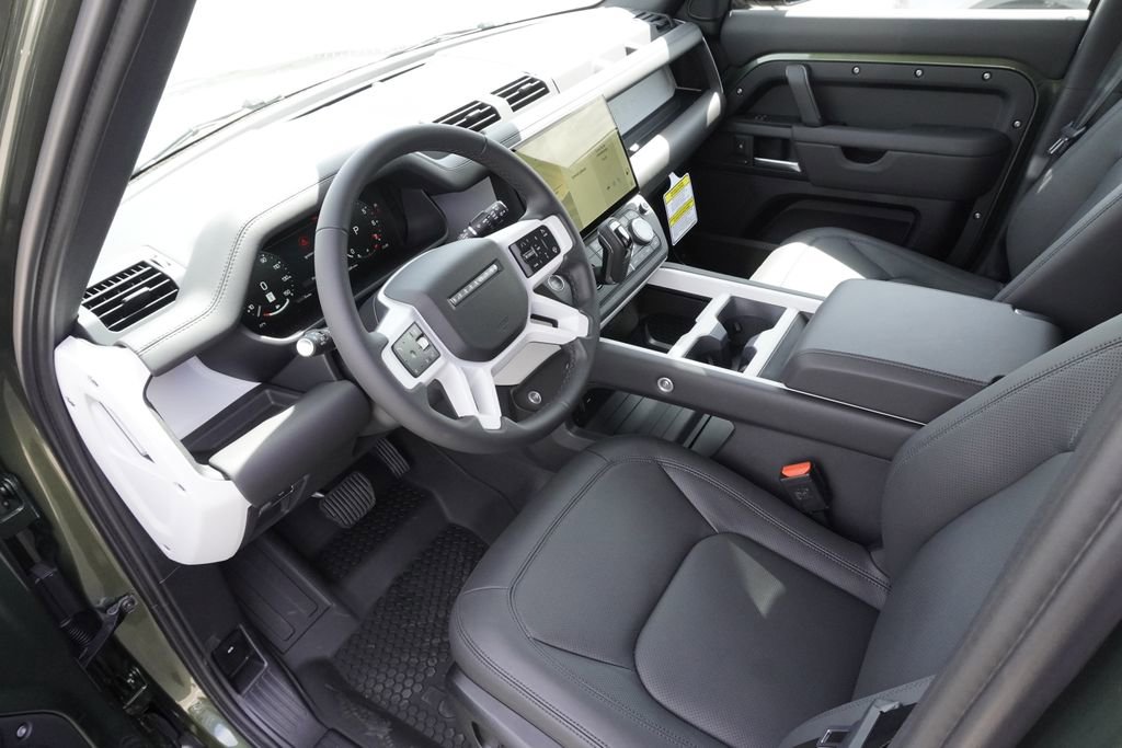New 2026 Land Rover Defender 110 S AWD/4WD image 18