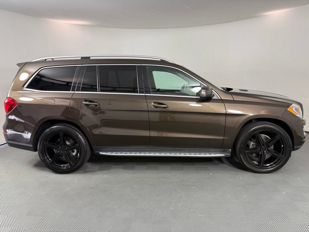 Used 2016 Mercedes-Benz GL 450 4MATIC w/ Premium I Package image 8