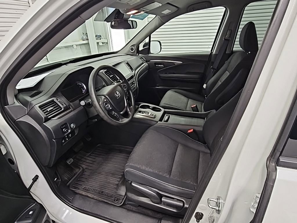 Used 2021 Honda Ridgeline Sport image 11