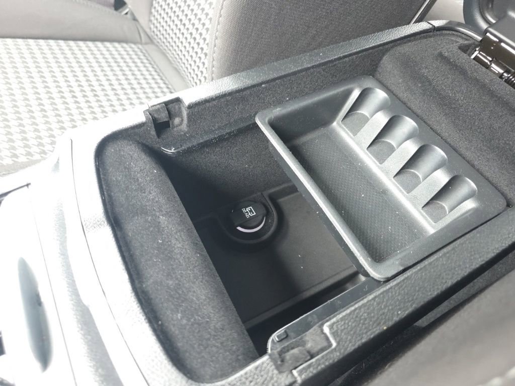 Used 2023 Dodge Charger GT image 32