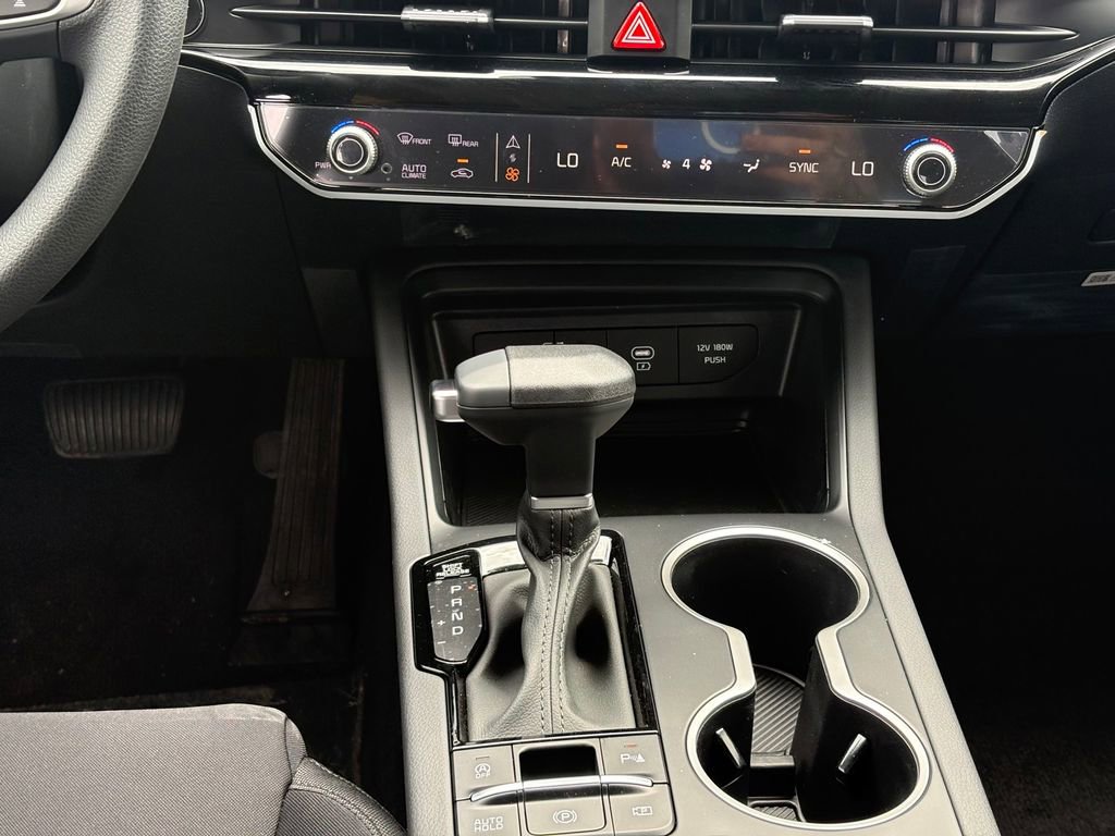 New 2026 Kia K5 LXS image 15