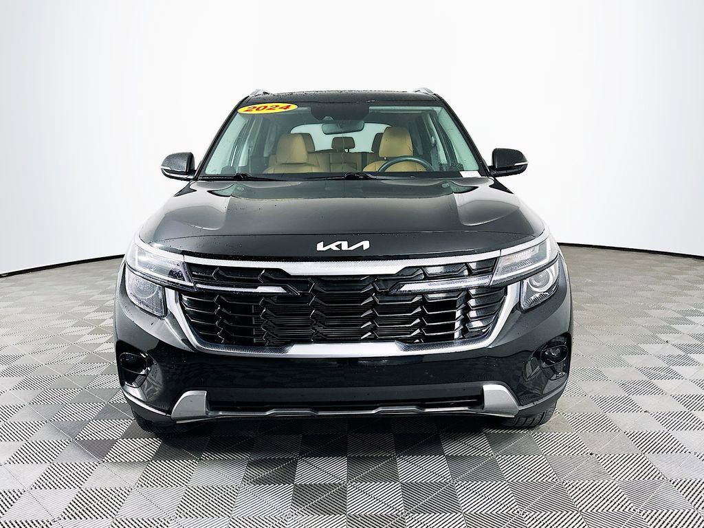 Used 2024 Kia Seltos EX image 4