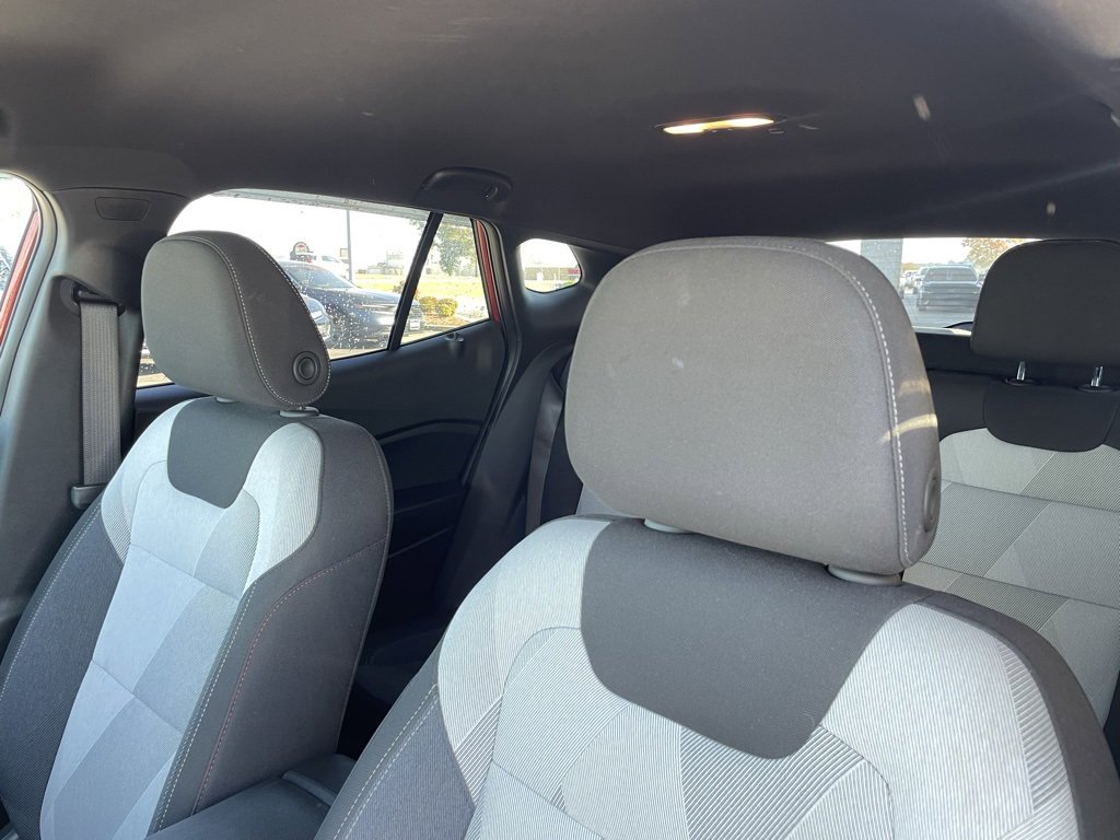 Used 2024 Chevrolet Trax RS image 24