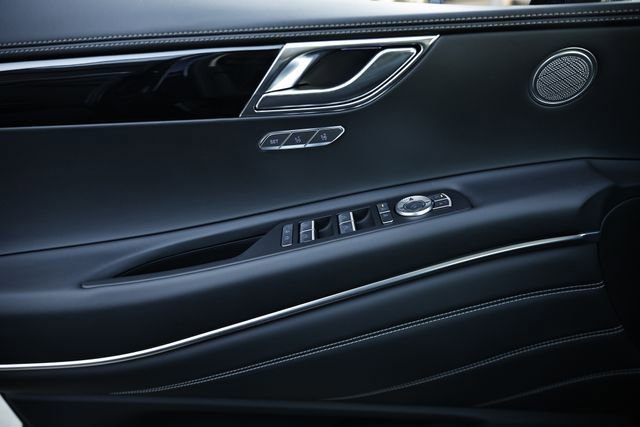 New 2026 Genesis GV80 2.5T RWD image 15