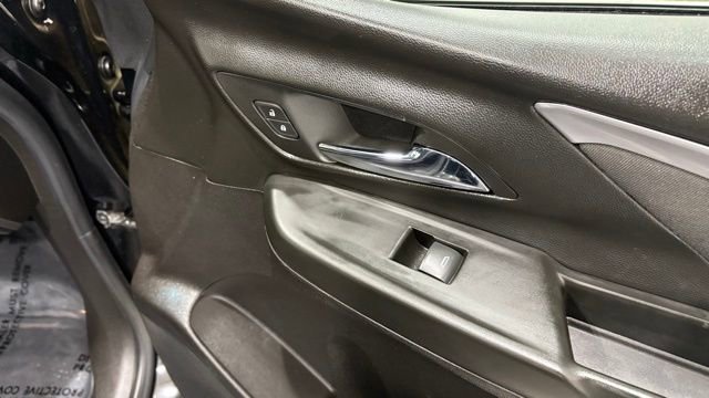 Used 2023 Chevrolet Bolt LT image 21