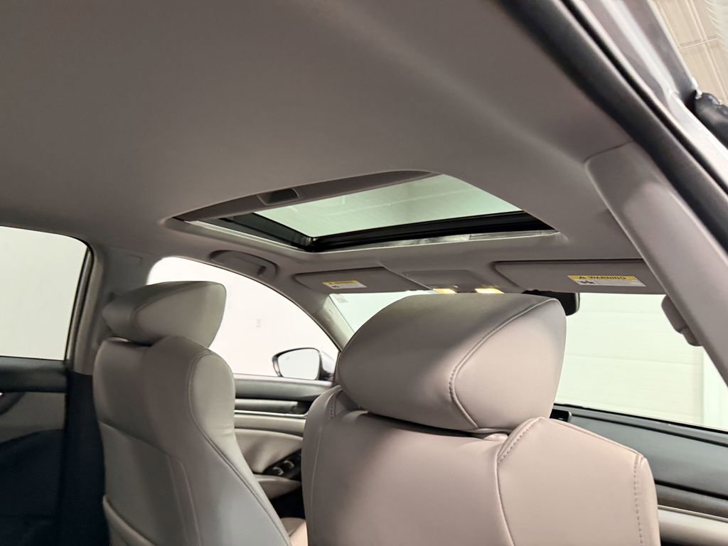 Used 2018 Honda Accord EX-L image 69