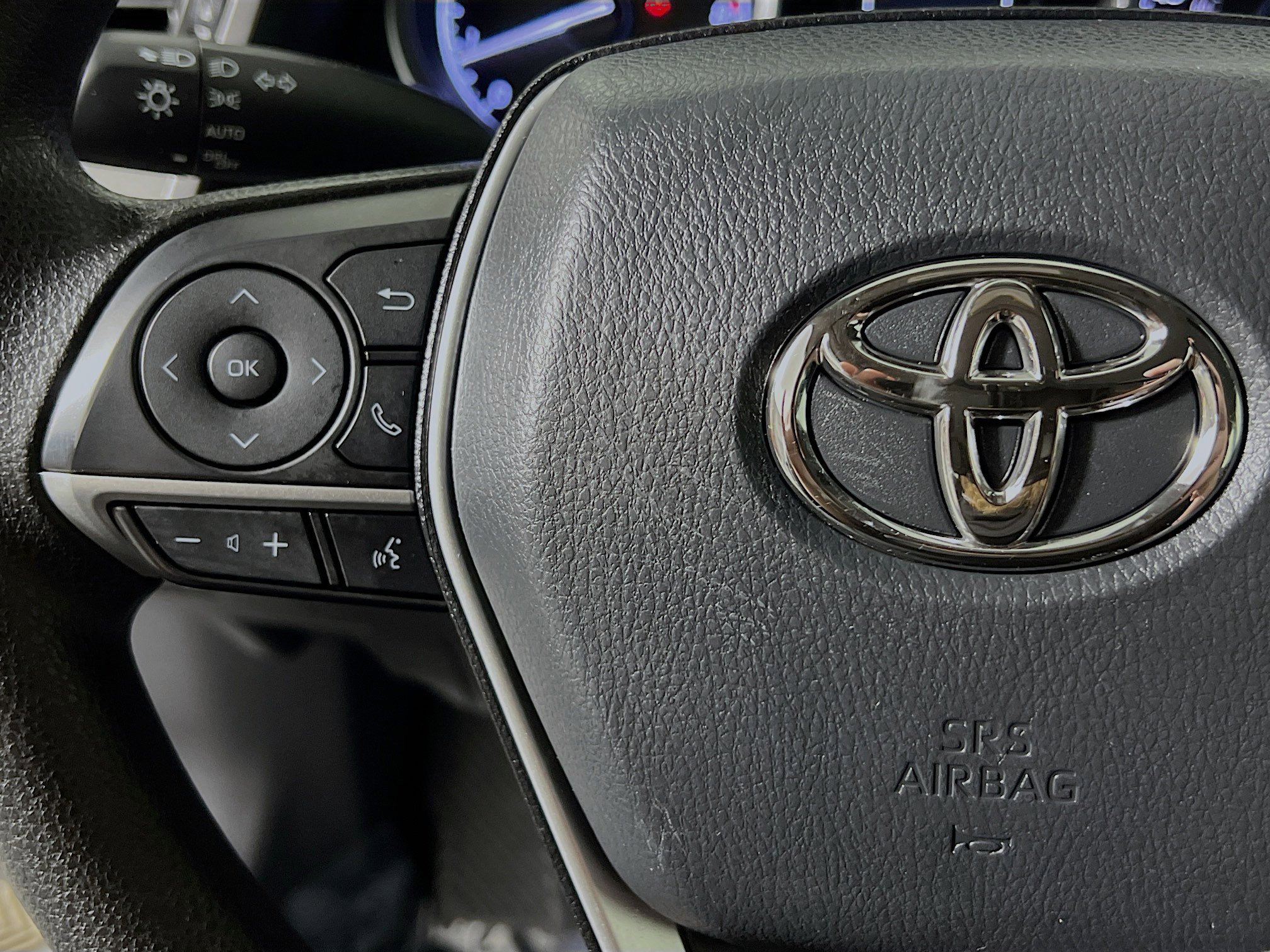Used 2023 Toyota Camry LE image 19
