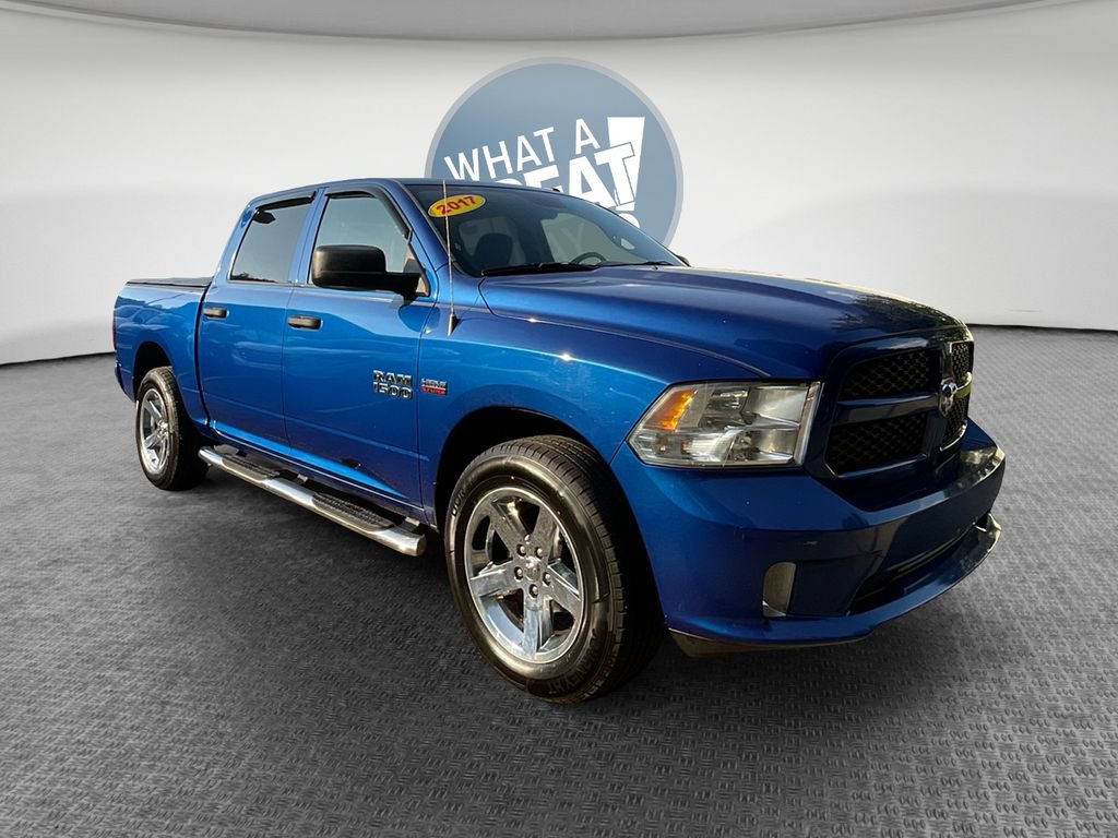 Used 2017 RAM 1500 Express AWD/4WD image 1