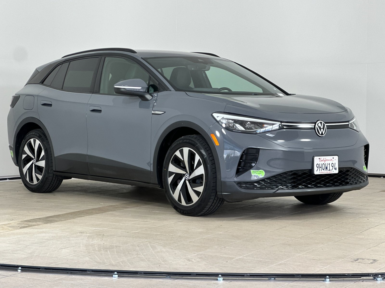 Used 2023 Volkswagen ID.4 Pro RWD image 8