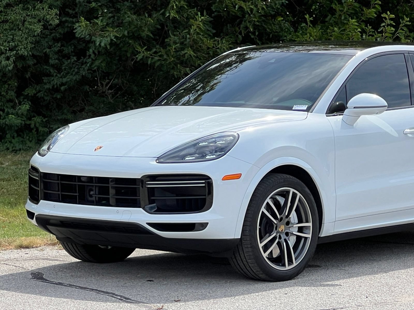 Certified 2023 Porsche Cayenne Turbo AWD/4WD image 11