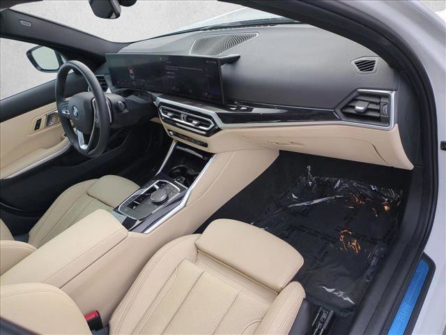 Used 2024 BMW 330i Sedan w/ Convenience Package image 23