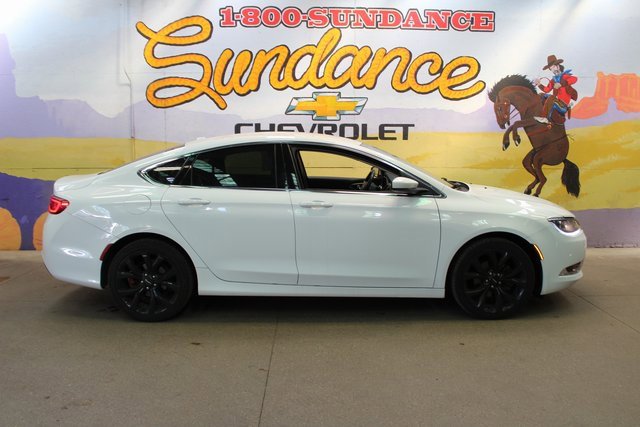 Used 2016 Chrysler 200 Limited w/ Comfort Group