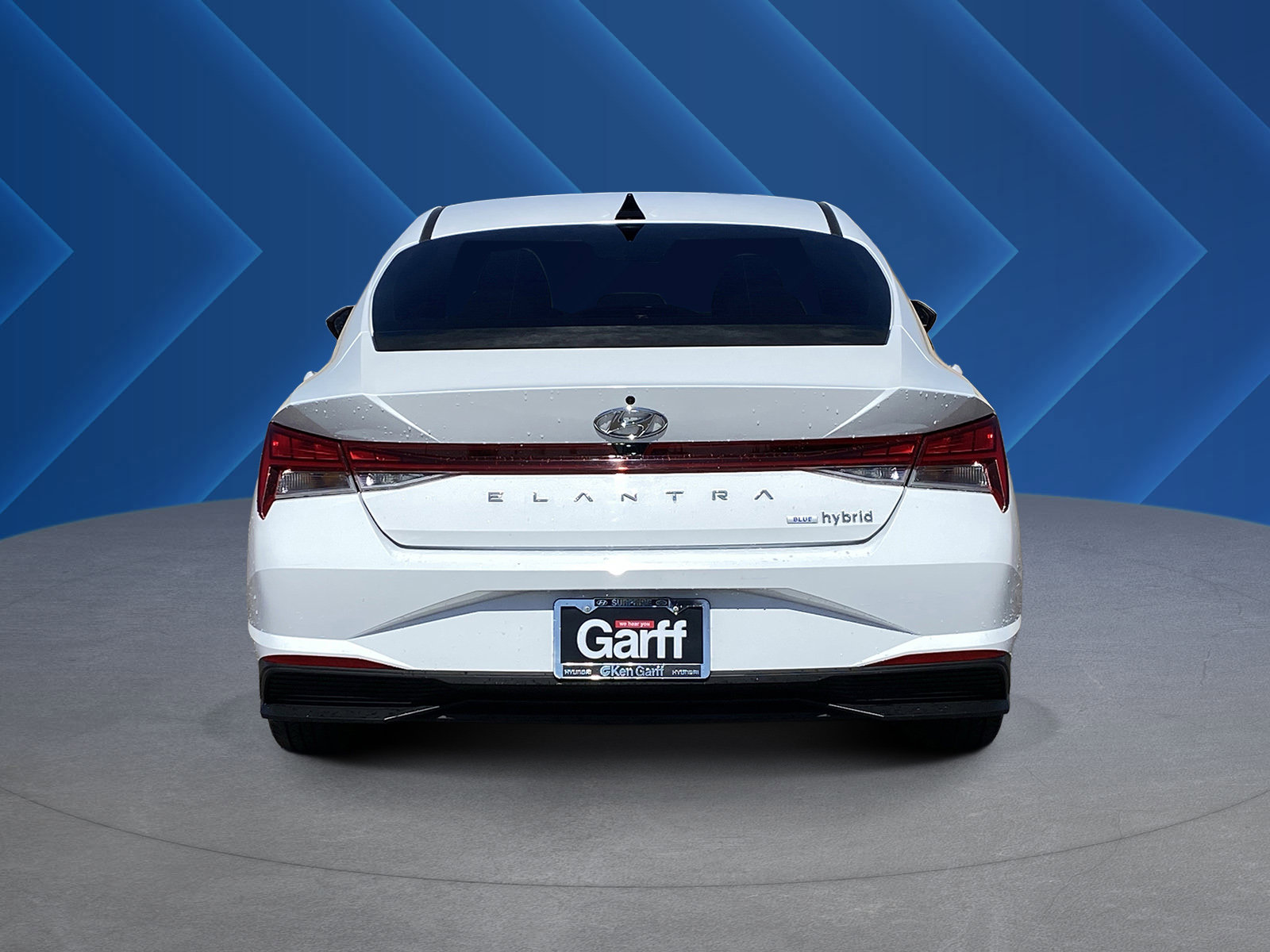 Used 2022 Hyundai Elantra Blue w/ Cargo Package FWD image 4