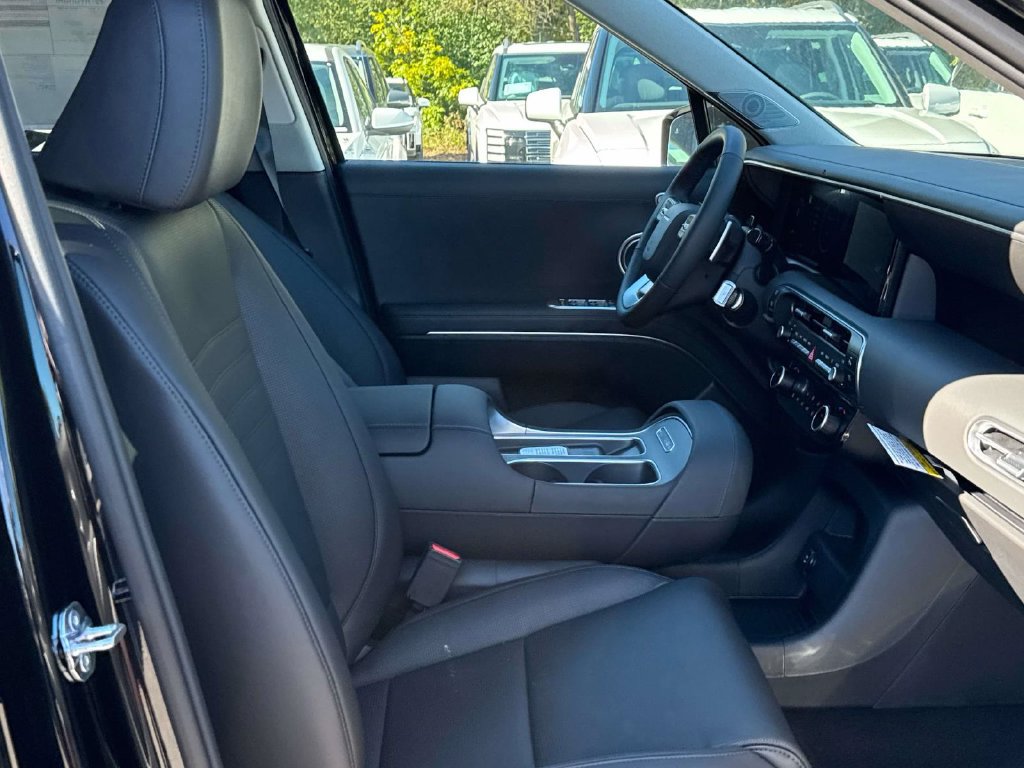New 2027 Hyundai Palisade Limited FWD image 9