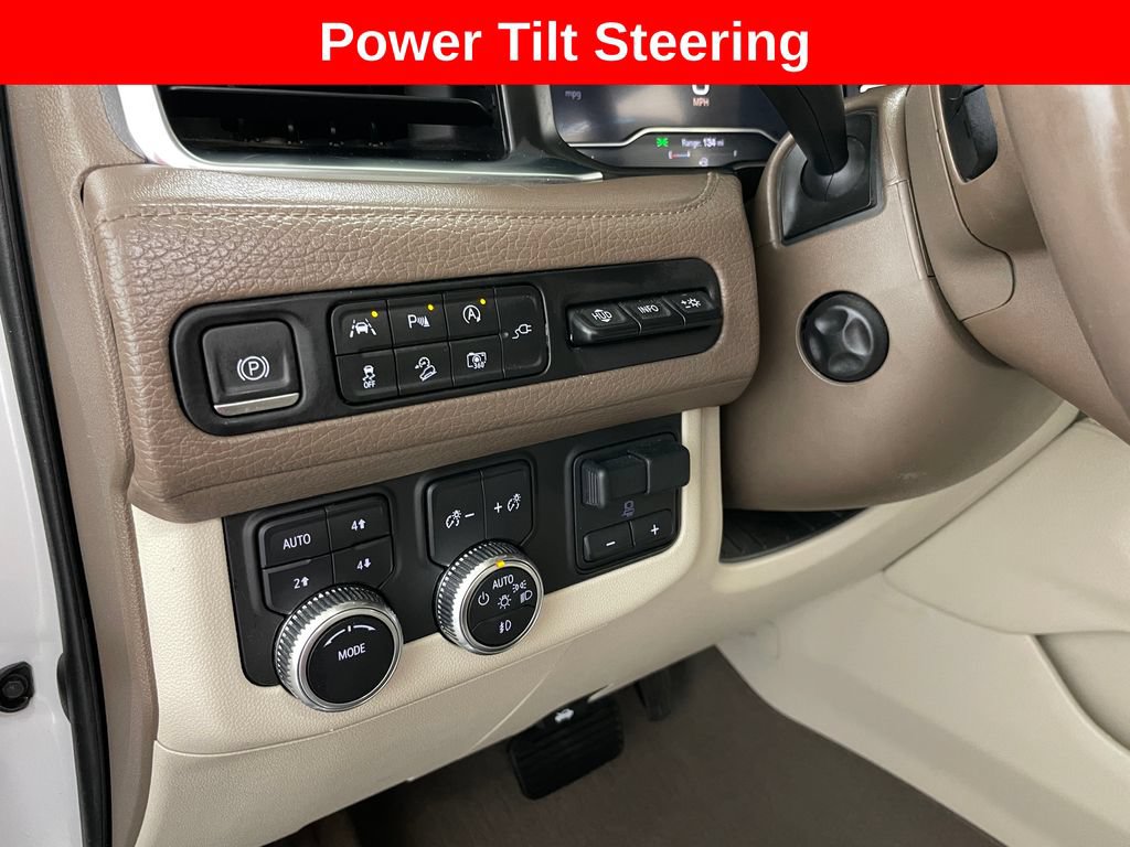 Used 2022 GMC Yukon XL Denali w/ Denali Premium Package AWD/4WD image 6