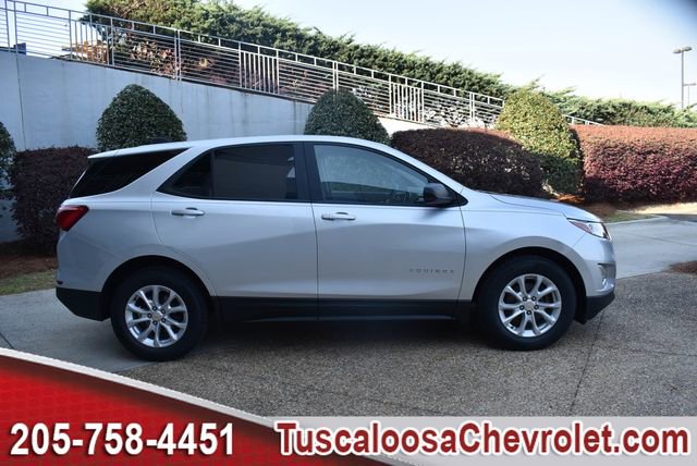 Used 2021 Chevrolet Equinox LS w/ LS Convenience Package image 11