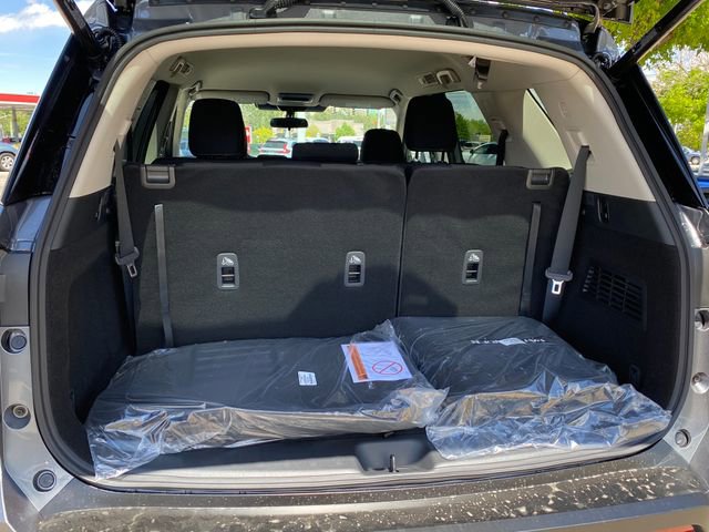 New 2026 Nissan Pathfinder SV AWD/4WD image 25