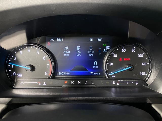 Used 2022 Ford Explorer XLT w/ Equipment Group 202A image 18